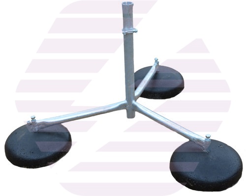 Тренога для молниеприемной мачты